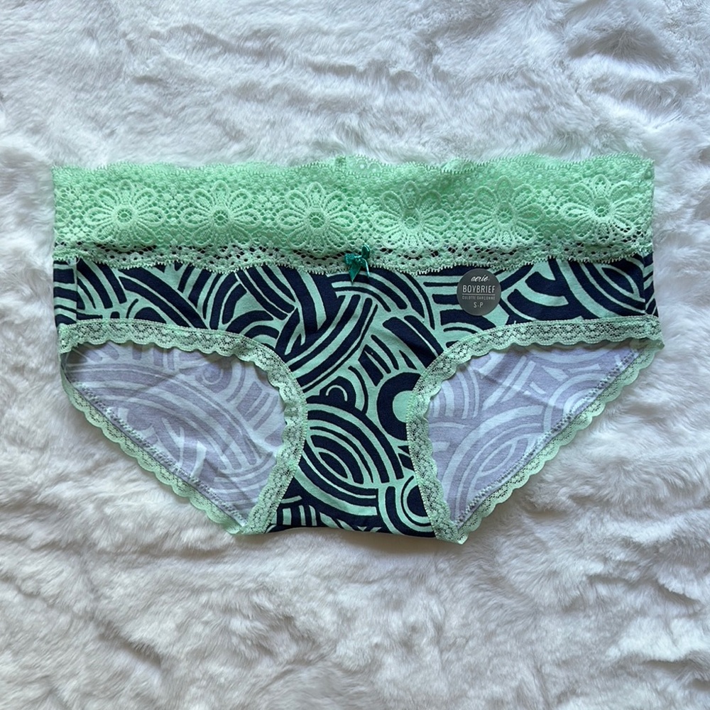 4/$20 🙈 NWT AERIE Green/Navy Lace Trimmed Patterned Panties